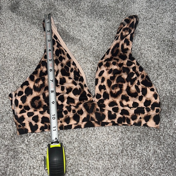 Victoria’s Secret Bralette - Picture 10 of 11